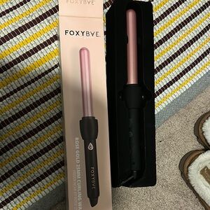 FoxyBae Rose Gold Curling Wand